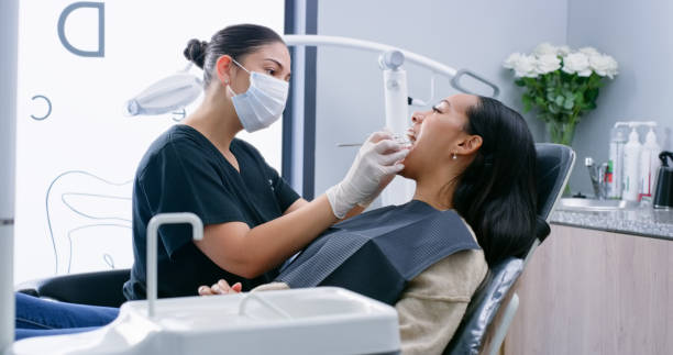 Best Root Canal Treatment  in Vinton, IA